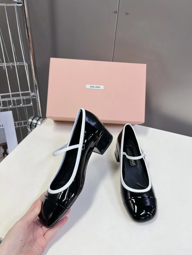 Fashionable Miu Miu Shoes 7492