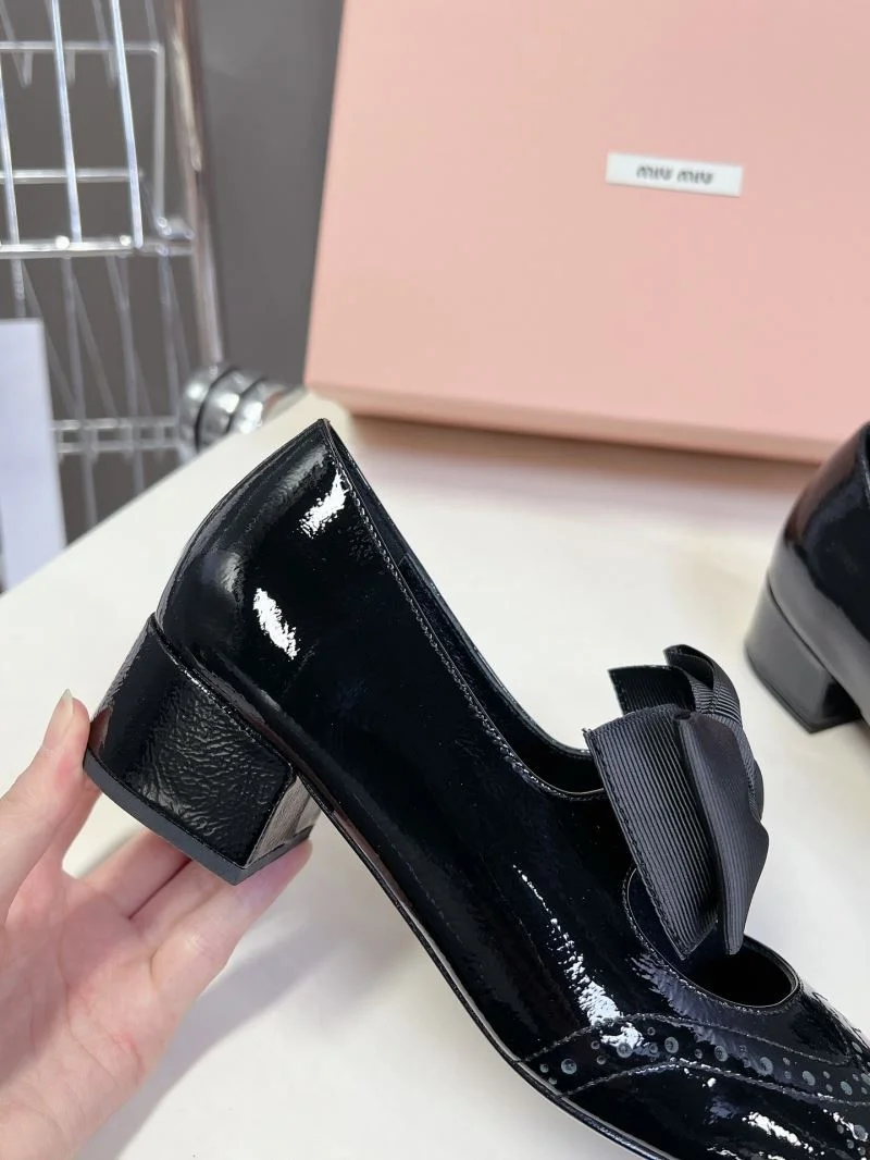Trendsetting Miu Miu Shoes 7518