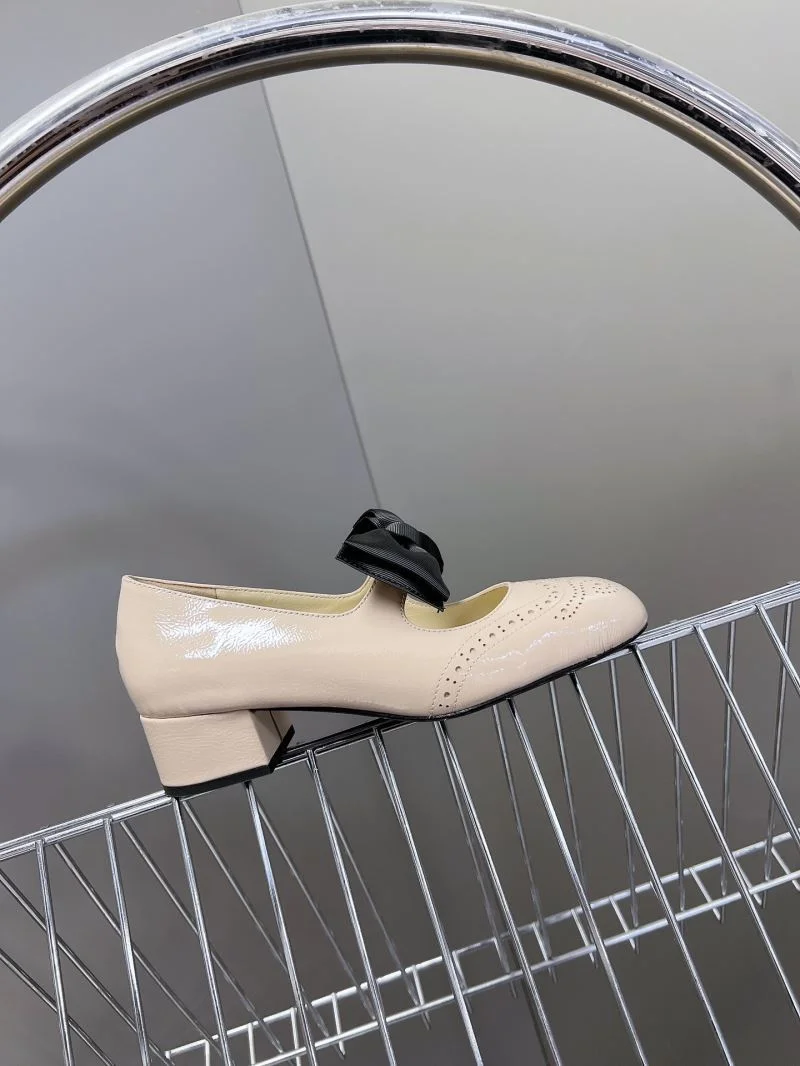 Miu Miu Shoes Packable 7489