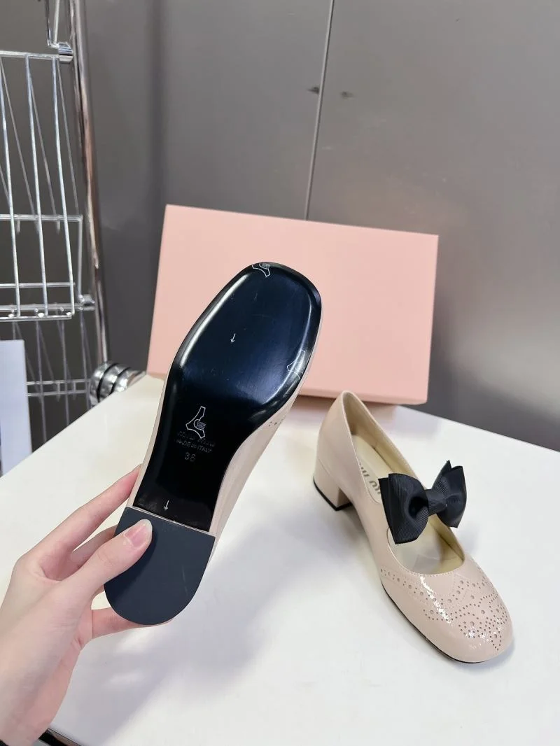 Miu Miu Shoes Packable 7489