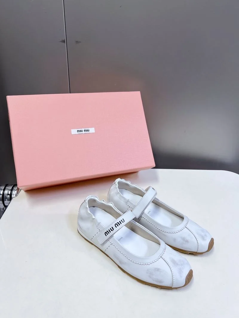Miu Miu Shoes FastDry 7524