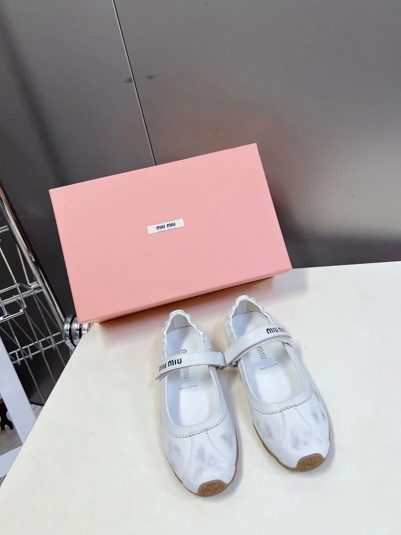 Miu Miu Shoes FastDry 7524