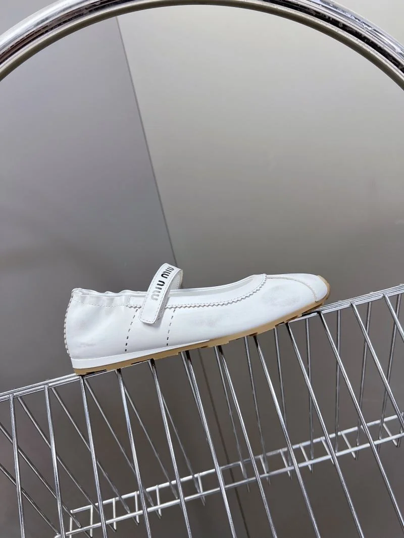 Miu Miu Shoes FastDry 7524