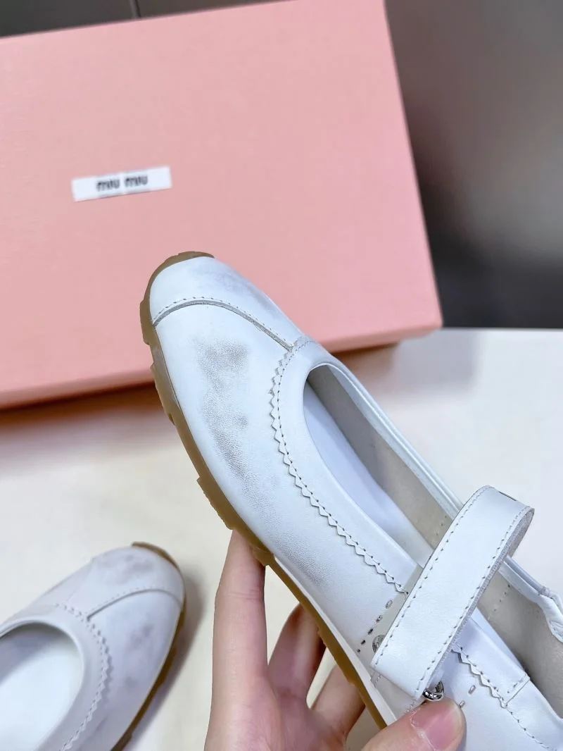 Miu Miu Shoes FastDry 7524