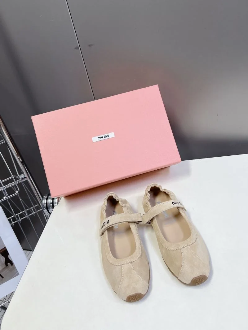EyeCatching Miu Miu Shoes 7537
