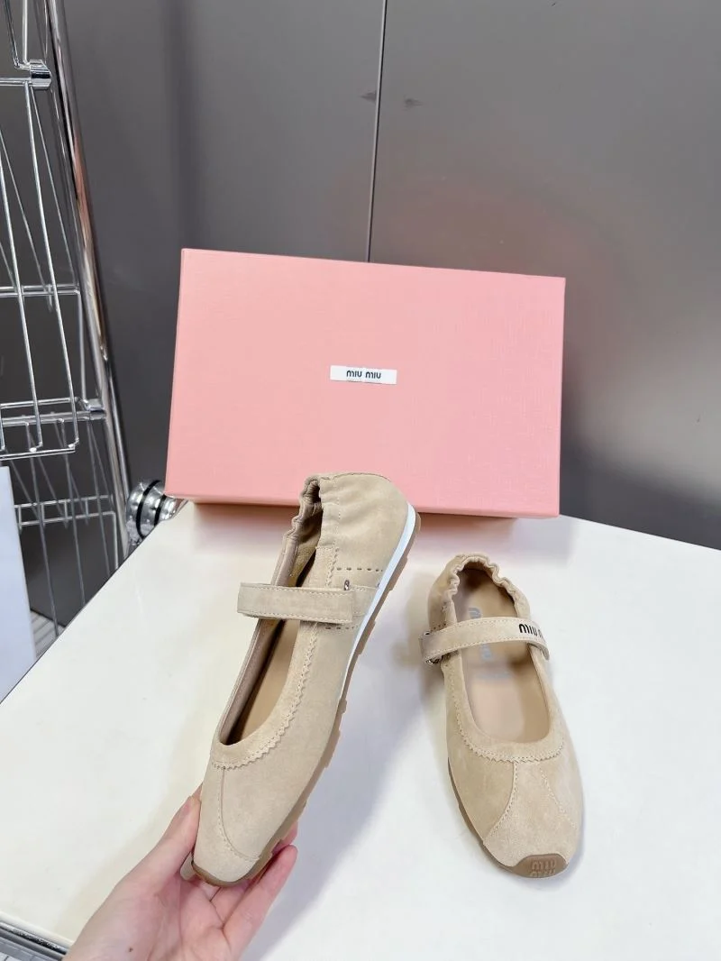 EyeCatching Miu Miu Shoes 7537