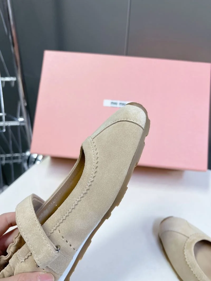 EyeCatching Miu Miu Shoes 7537