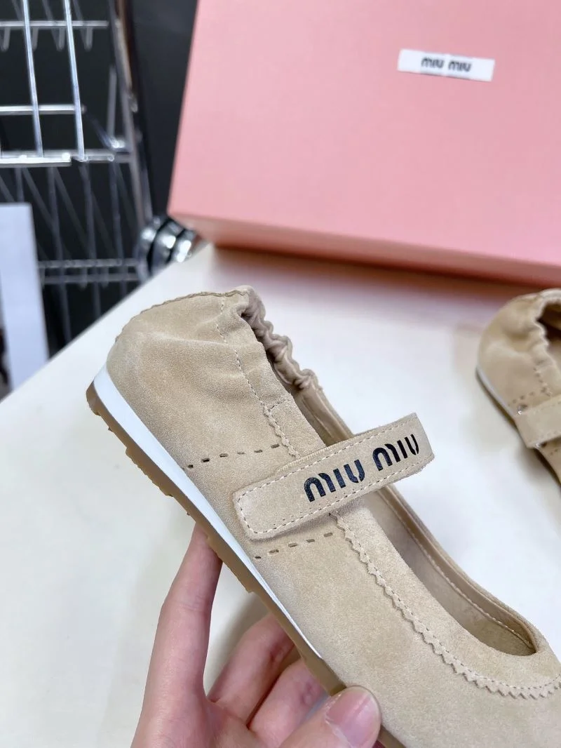 EyeCatching Miu Miu Shoes 7537