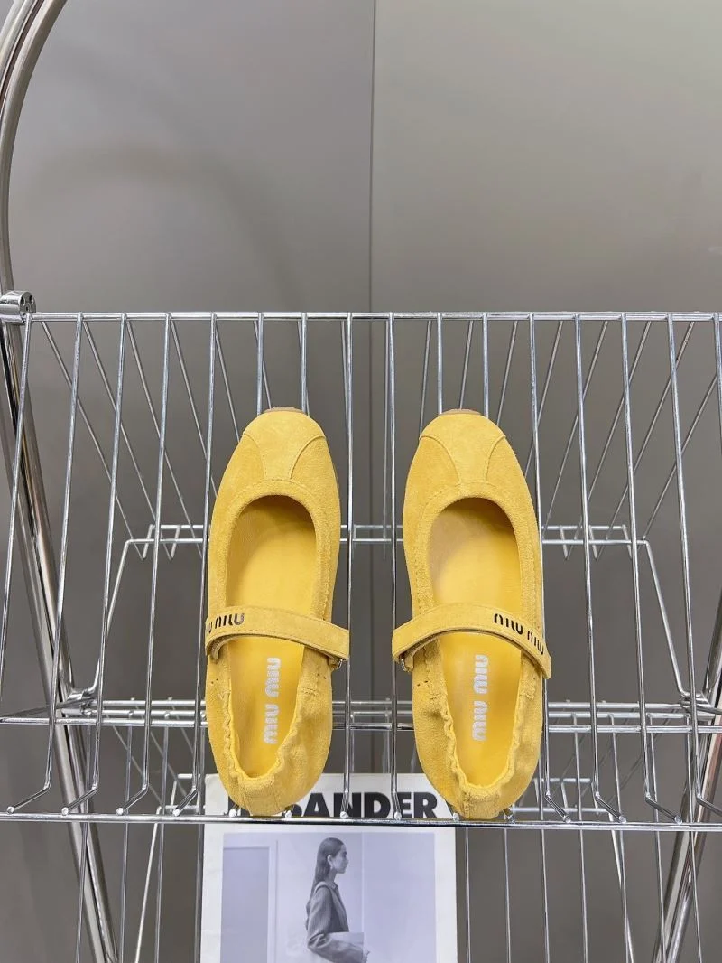 Miu Miu Shoes Fashionable 7534