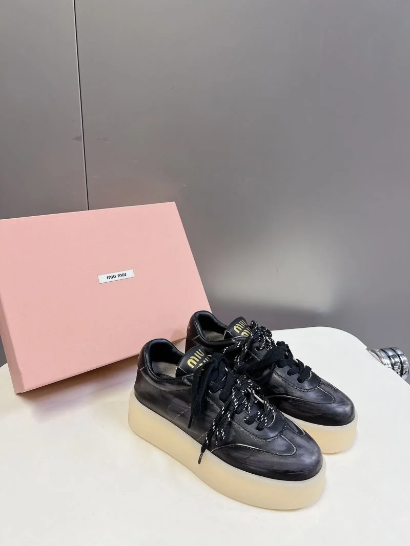Miu Miu Shoes Lightweight 7467