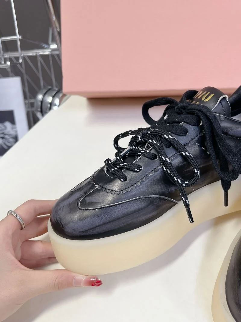 Miu Miu Shoes Lightweight 7467