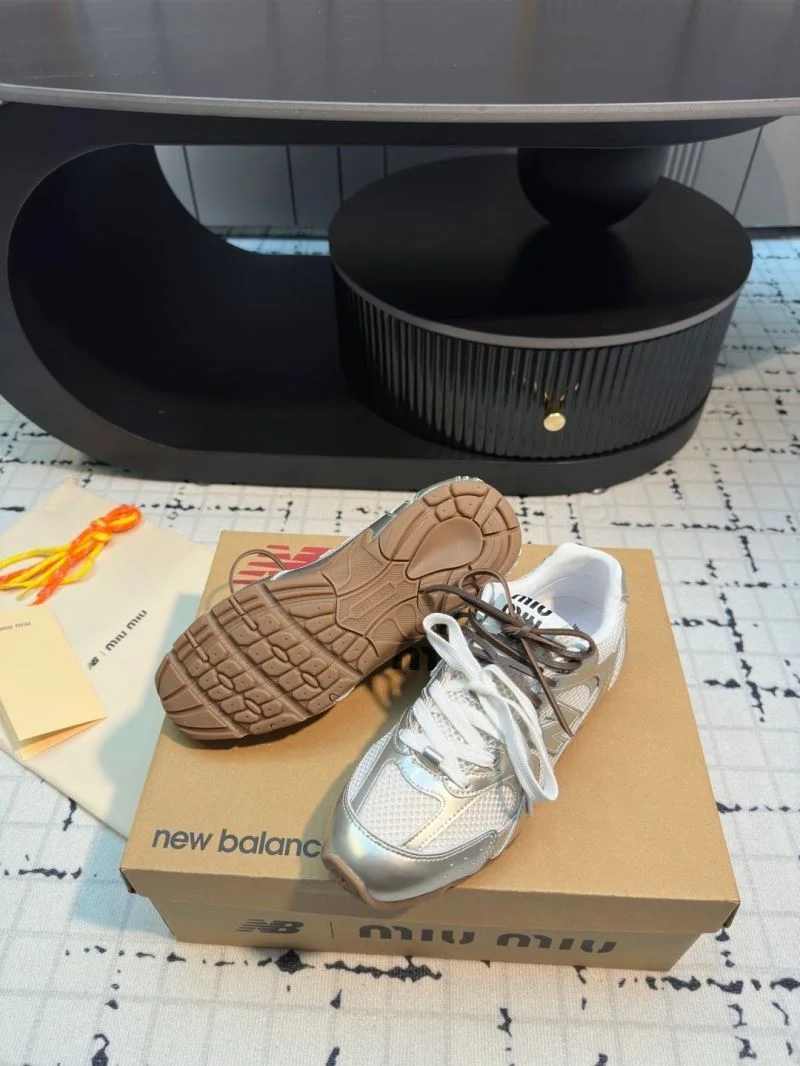Miu Miu Shoes Supportive 7576
