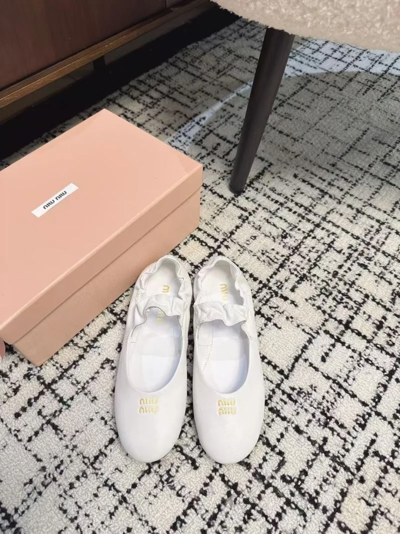 Miu Miu Shoes Elegant 7474