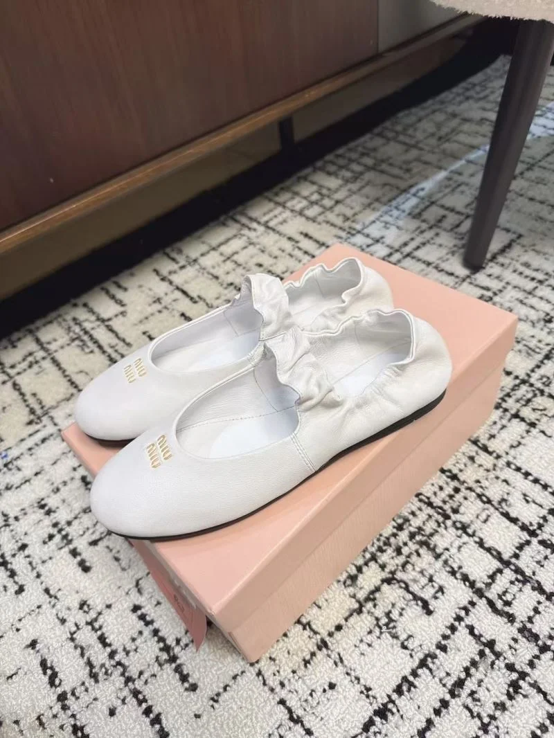 Miu Miu Shoes Elegant 7474