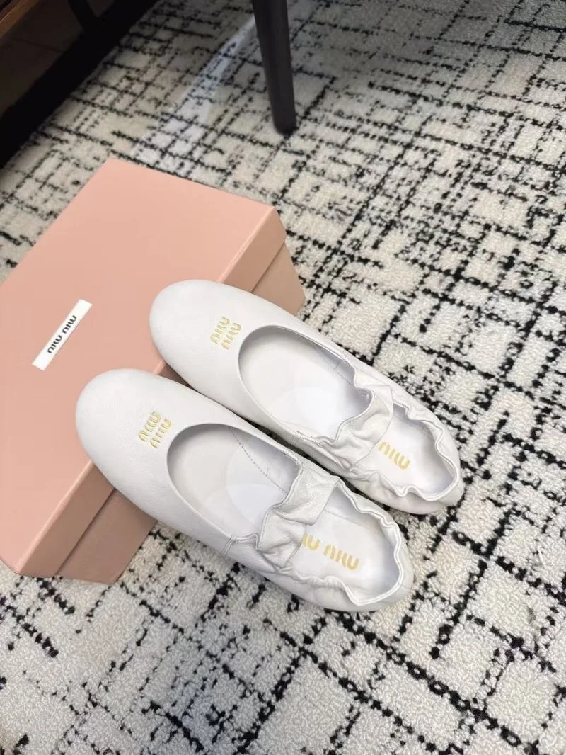 Miu Miu Shoes Elegant 7474