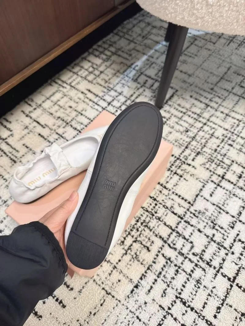 Miu Miu Shoes Elegant 7474