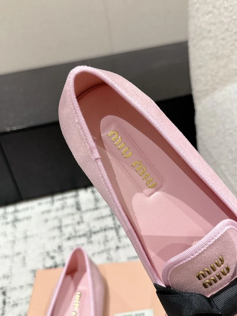 Miu Miu Shoes Unique 7552