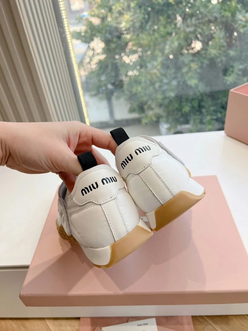 Compact Miu Miu Shoes 7461
