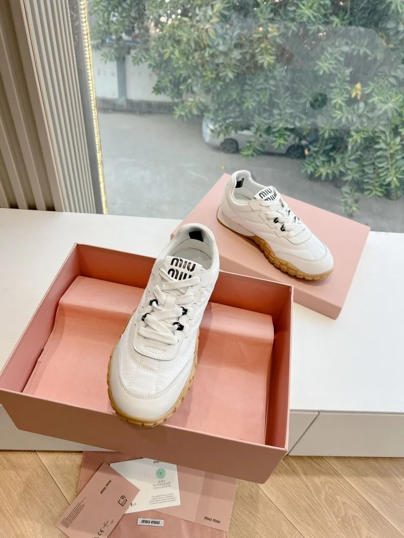 Miu Miu Shoes ModernLook 7465