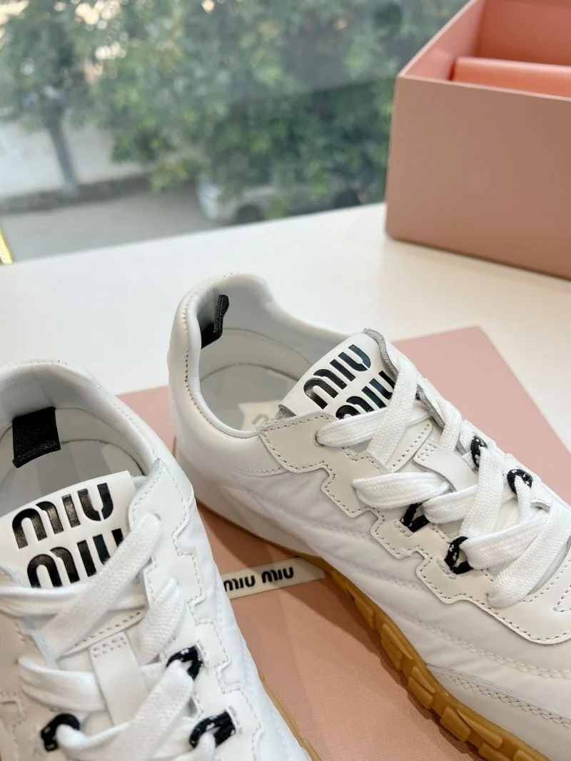 Miu Miu Shoes ModernLook 7465