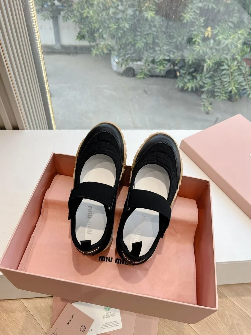 Versatile Miu Miu Shoes 7480