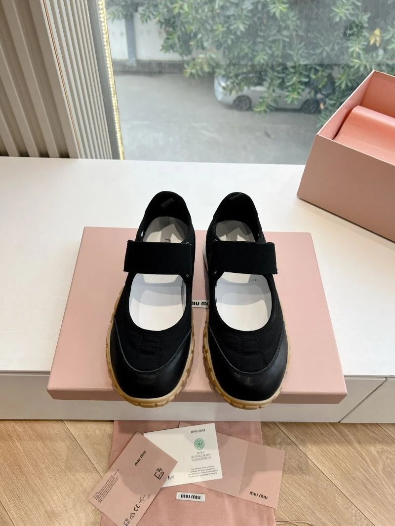 Versatile Miu Miu Shoes 7480
