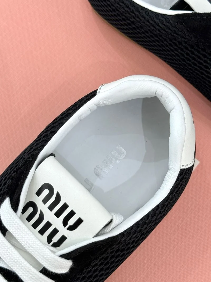 Miu Miu Shoes ModernLook 7432