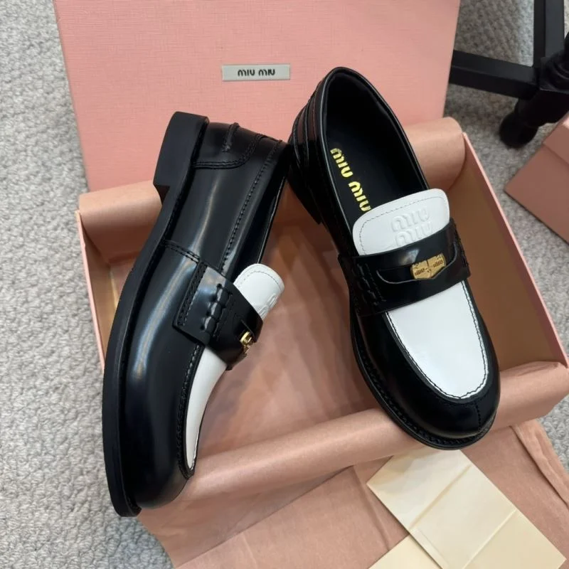 RelaxedFit Miu Miu Shoes 7472