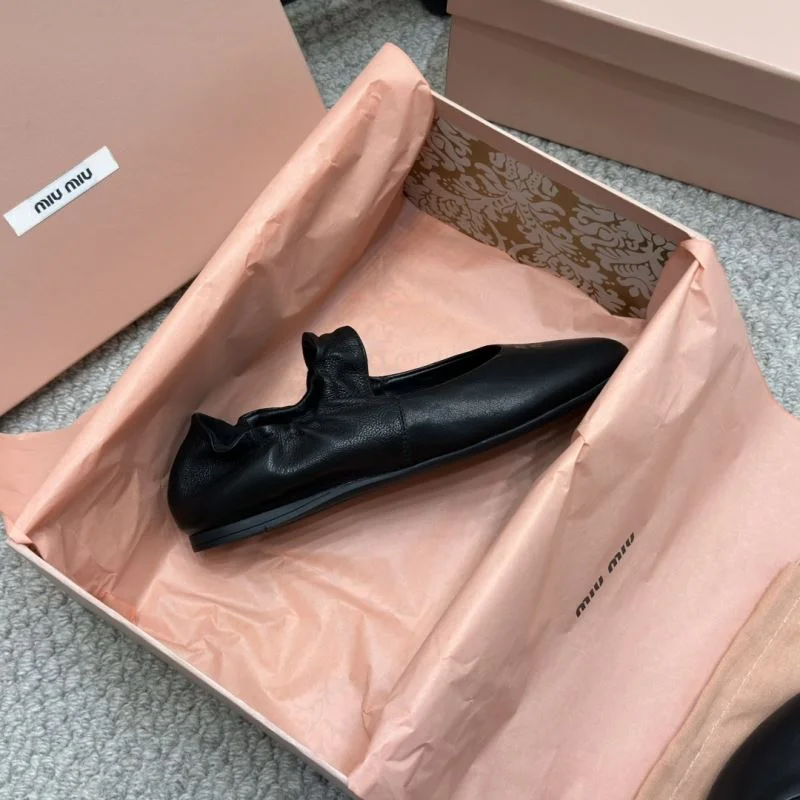 Effortless Miu Miu Shoes 7415