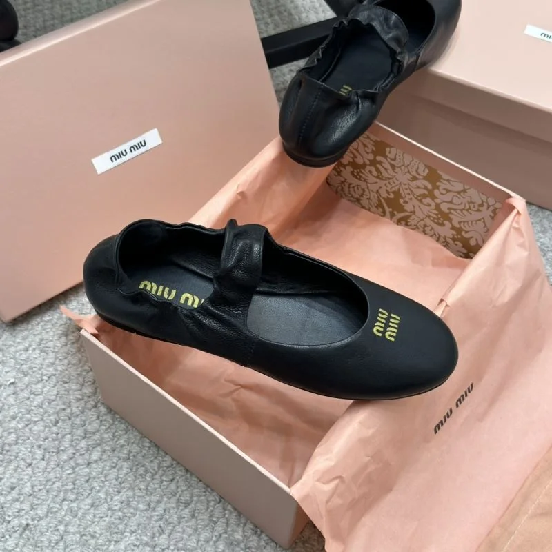 Effortless Miu Miu Shoes 7415