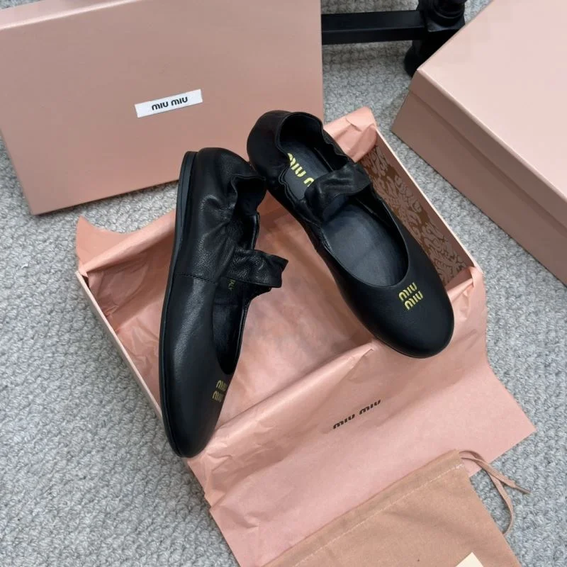 Effortless Miu Miu Shoes 7415