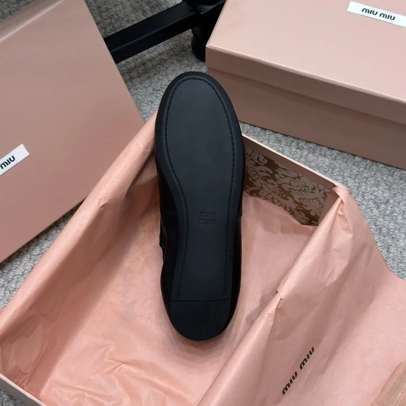 Effortless Miu Miu Shoes 7415