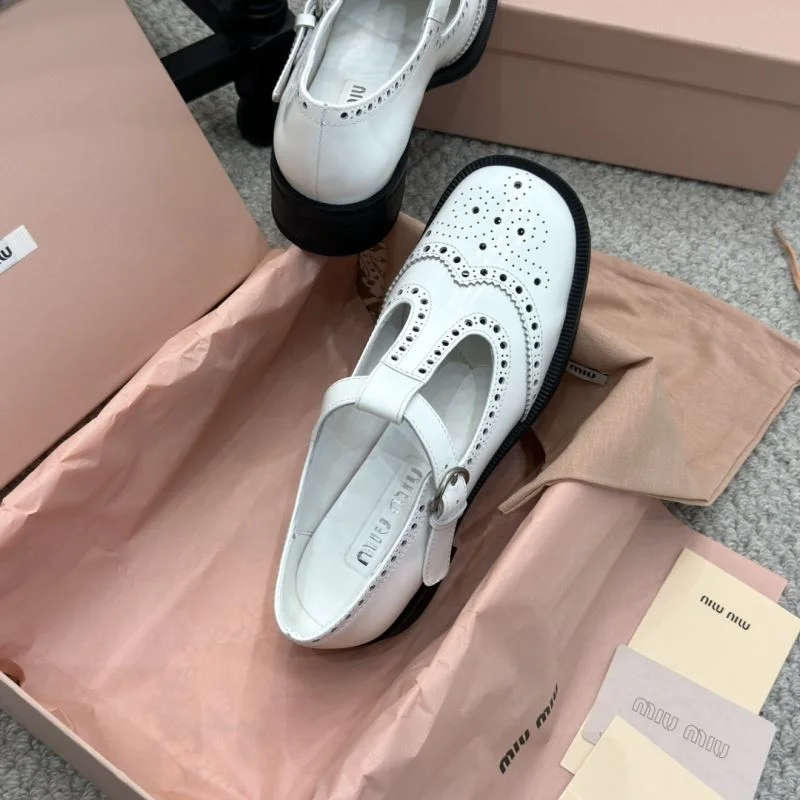 Miu Miu Shoes Classic 7428