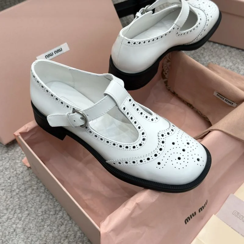 Miu Miu Shoes Classic 7428