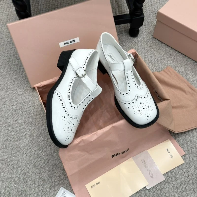 Miu Miu Shoes Classic 7428