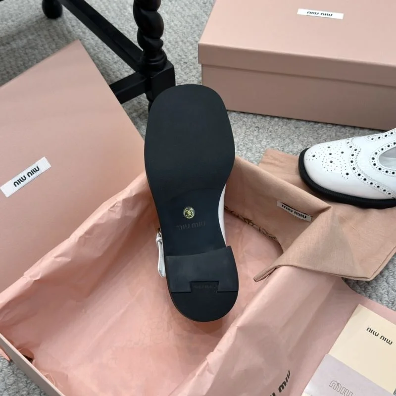 Miu Miu Shoes Classic 7428