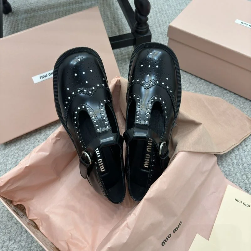 Miu Miu Shoes Comfortable 7477