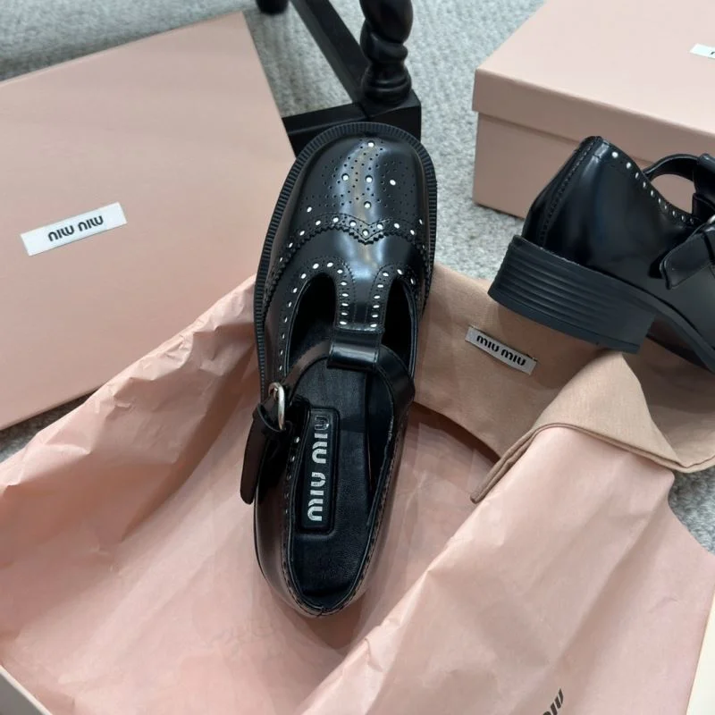 Miu Miu Shoes Comfortable 7477