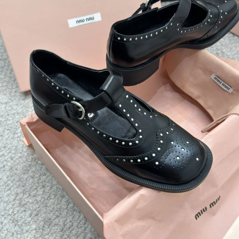 Miu Miu Shoes Comfortable 7477