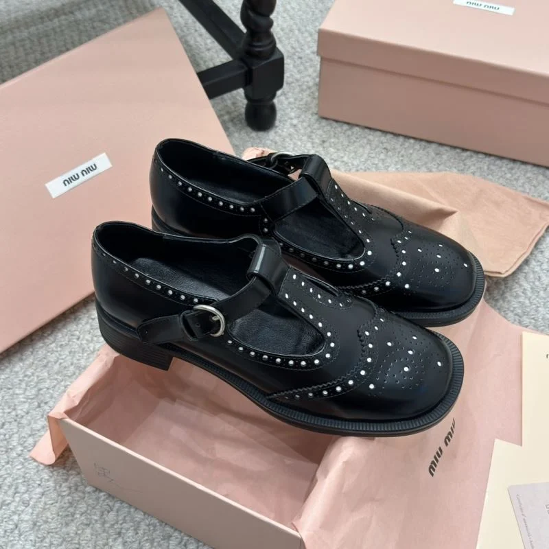 Miu Miu Shoes Comfortable 7477