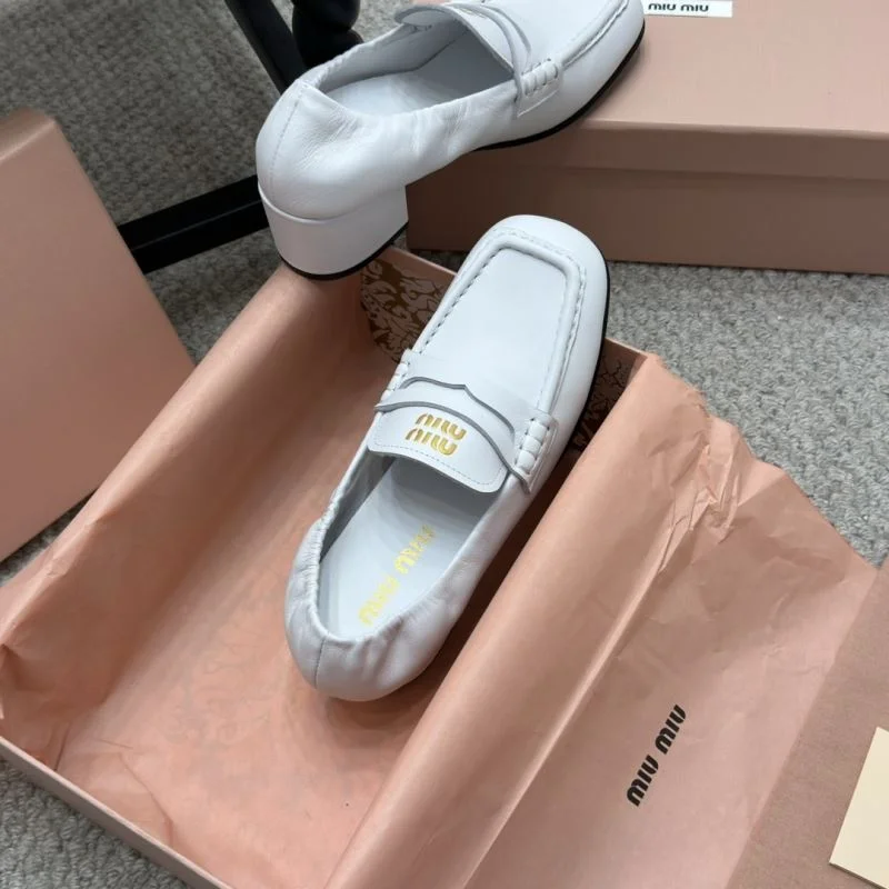Miu Miu Shoes TimelessDesign 7445