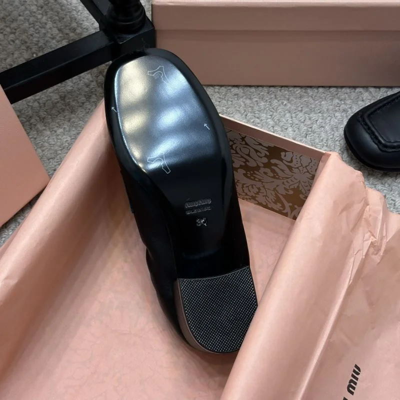 EyeCatching Miu Miu Shoes 7411