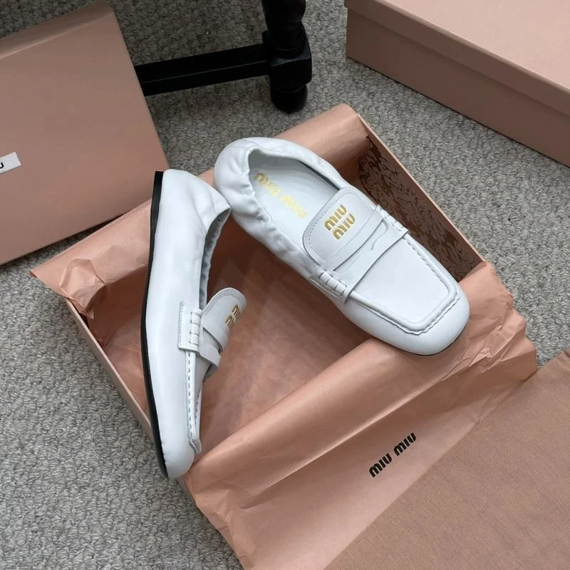 Refined Miu Miu Shoes 7455