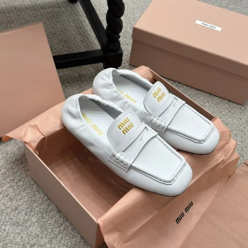 Refined Miu Miu Shoes 7455