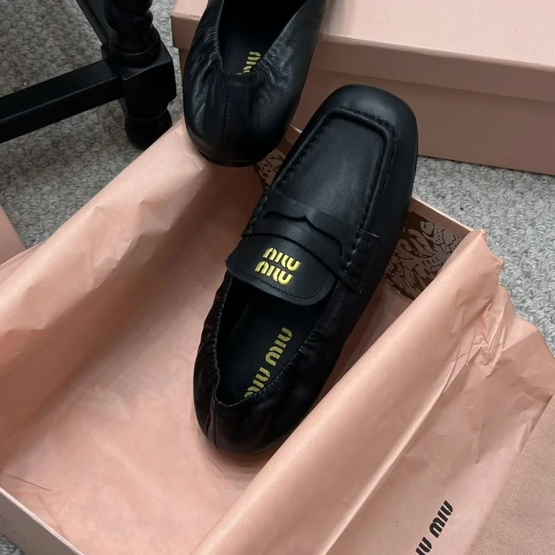 ZipUp Miu Miu Shoes 7410