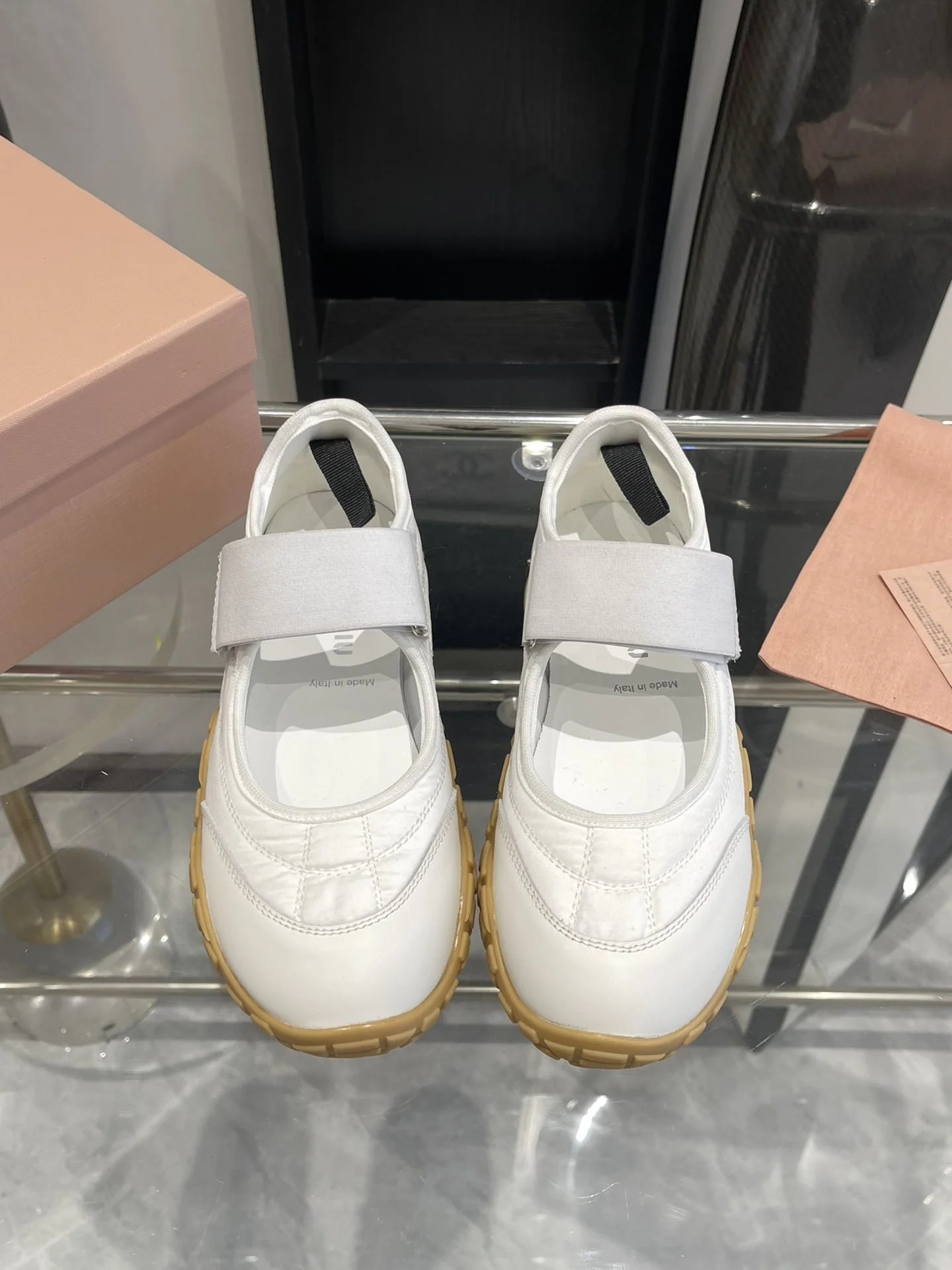Classic Miu Miu Shoes 7446