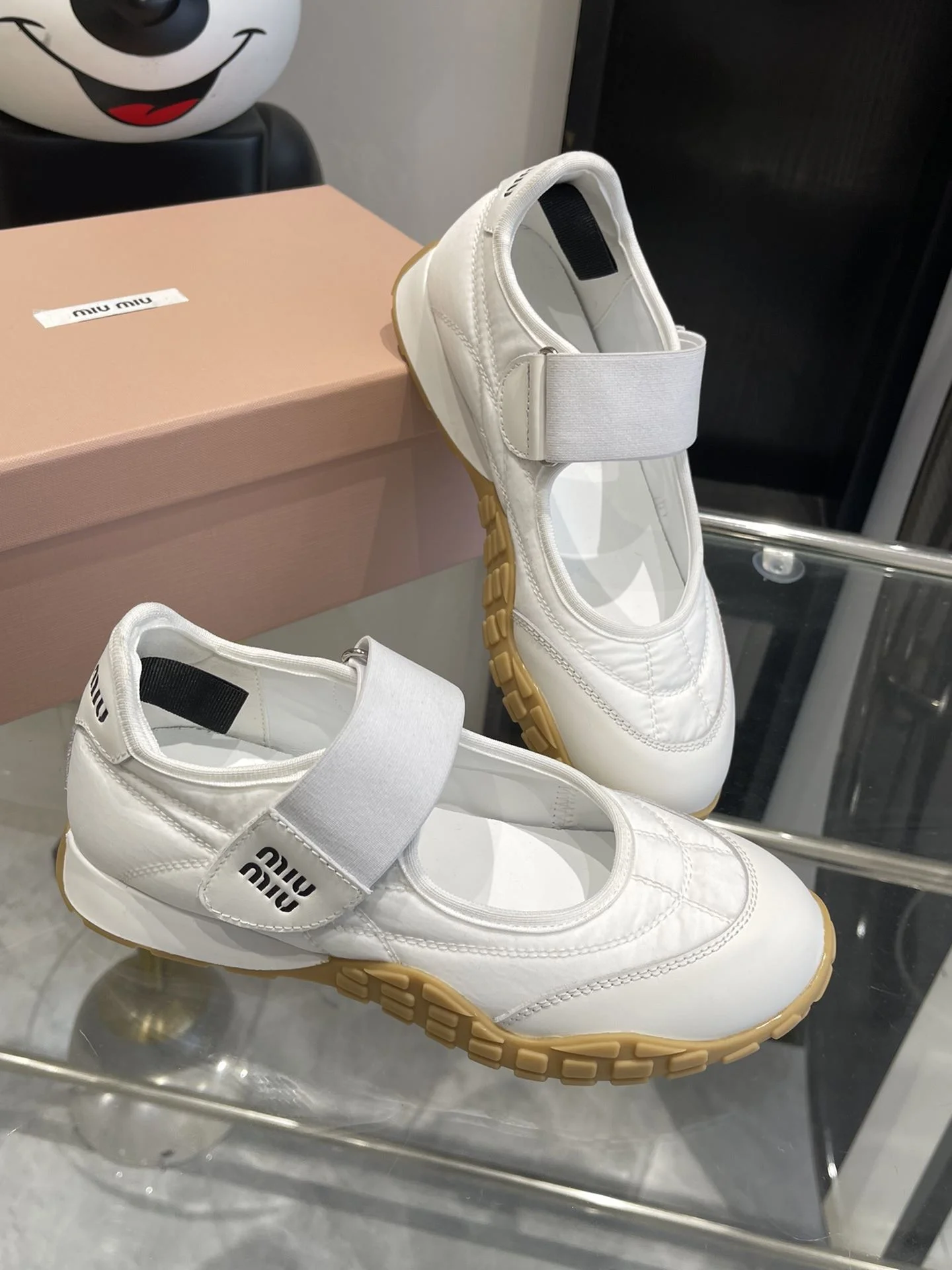 Classic Miu Miu Shoes 7446