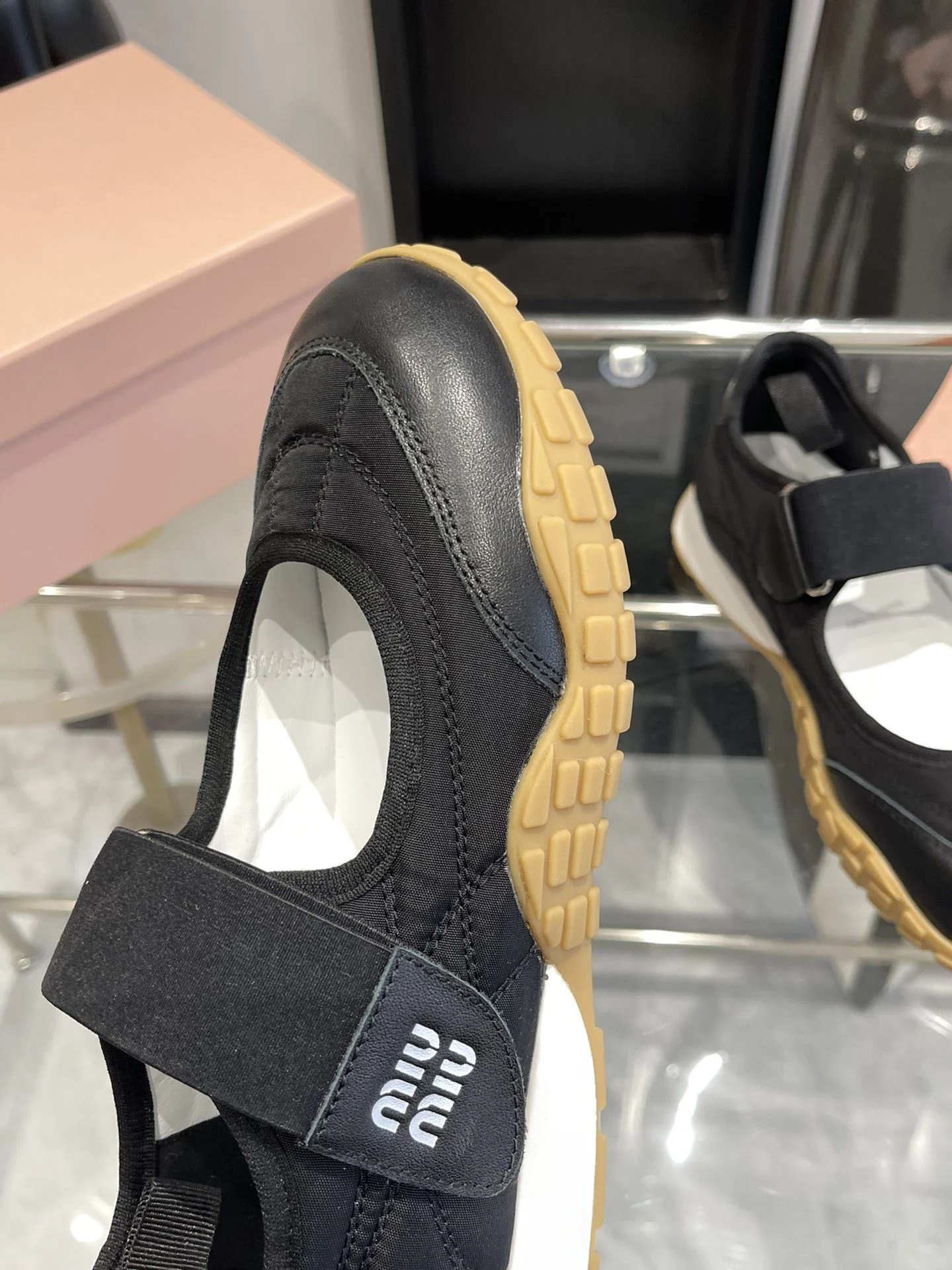 Efficient Miu Miu Shoes 7475