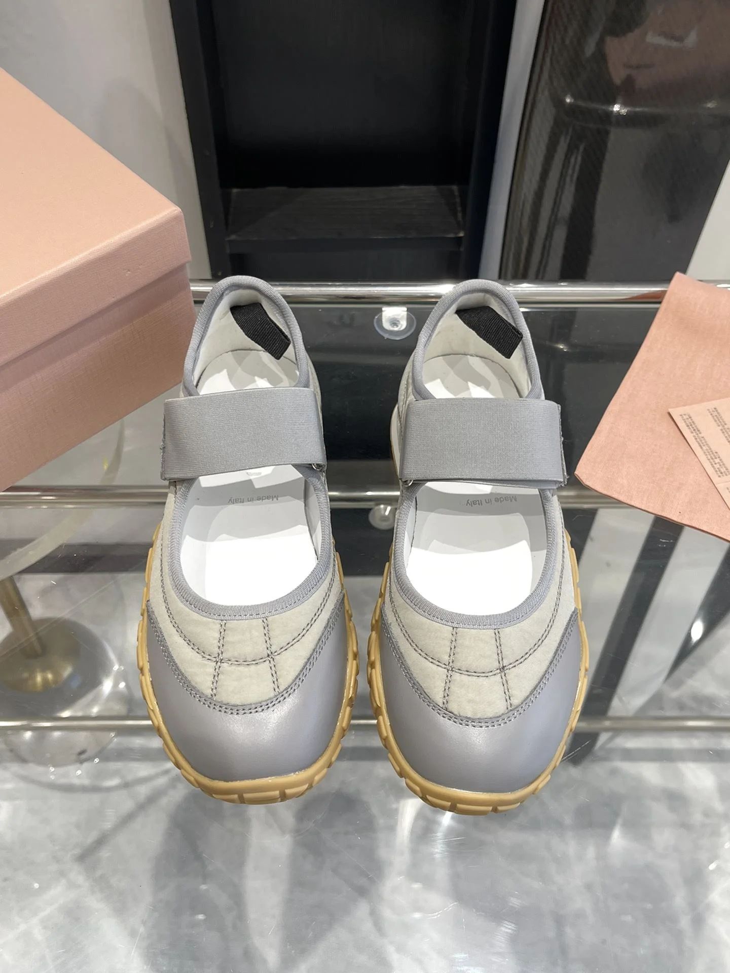 Miu Miu Shoes Durable 7391
