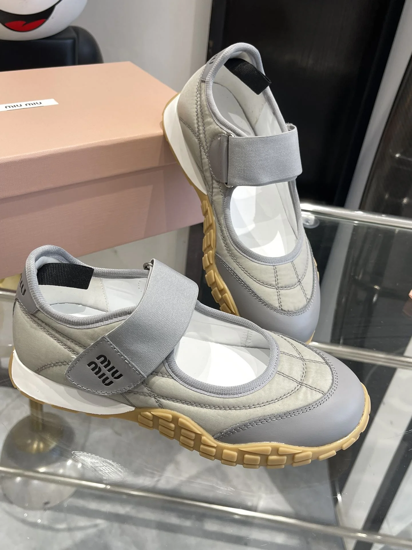 Miu Miu Shoes Durable 7391